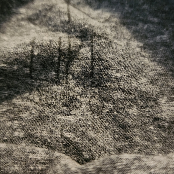 Elephant size large shirt - Picture 3 of 3